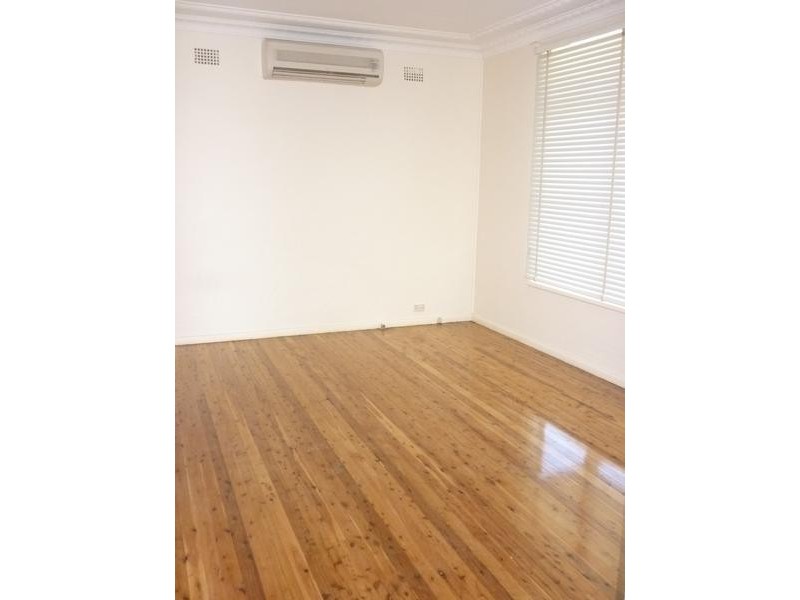 Fairfield NSW 2165