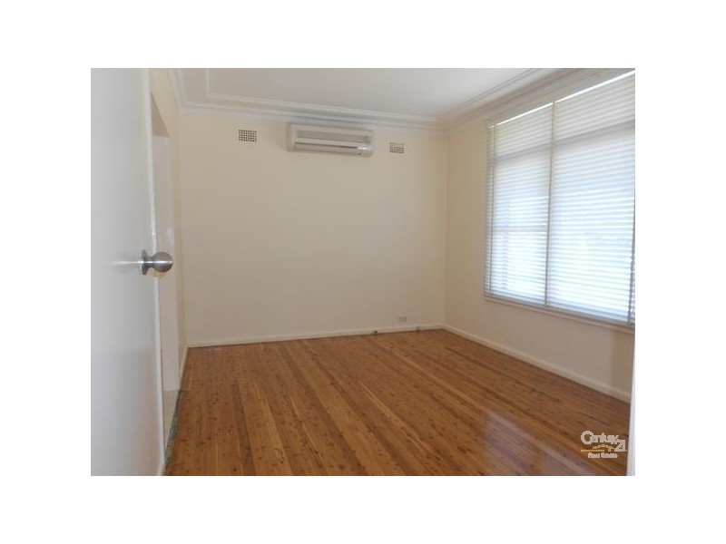 Fairfield NSW 2165