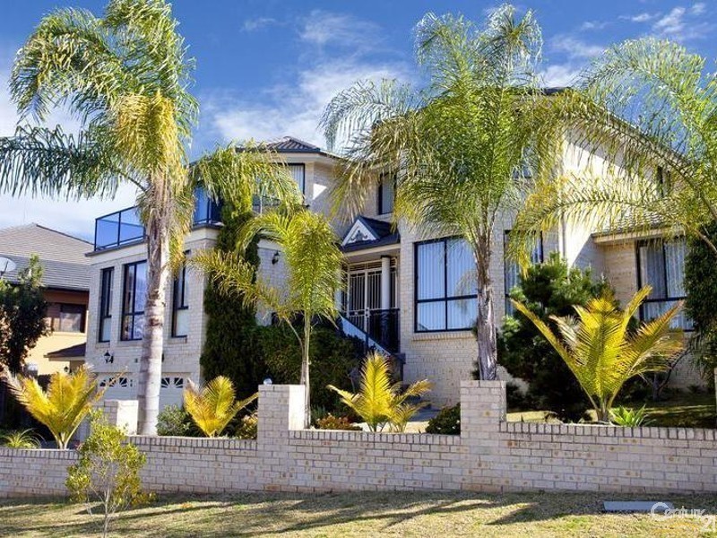 16 Henrietta Close, Cecil Hills NSW 2171