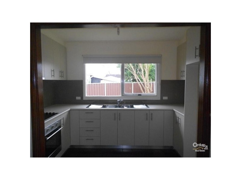 Fairfield West NSW 2165