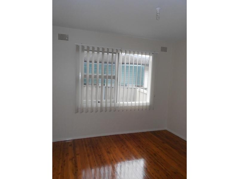 Fairfield West NSW 2165