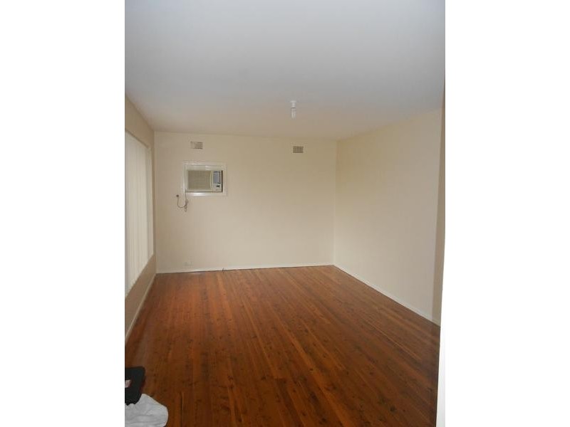 Fairfield West NSW 2165