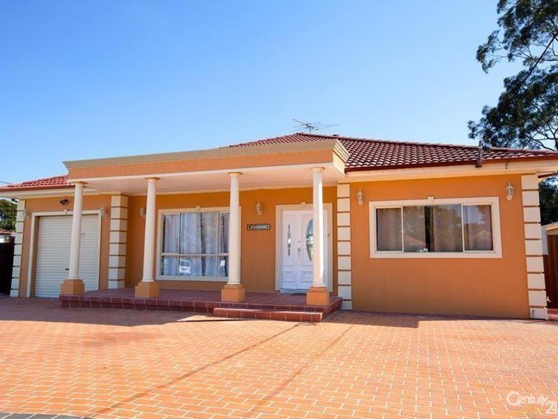 68  Alexander Street, Smithfield NSW 2164