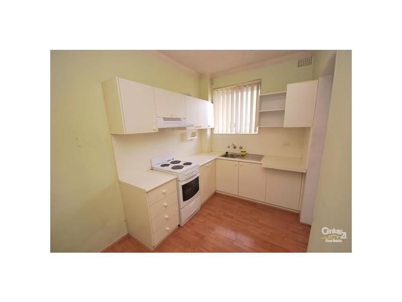 6/84 Sackville Street, Fairfield NSW 2165