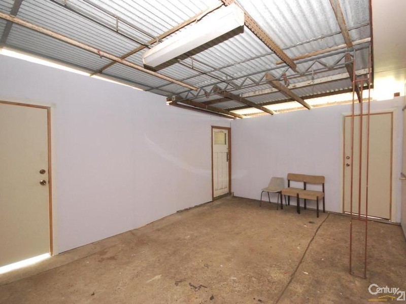 Fairfield East NSW 2165