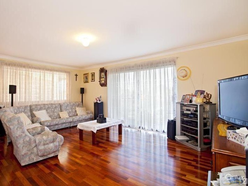 10 Corriedale Street, Wakeley NSW 2176