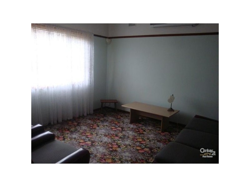 Fairfield West NSW 2165