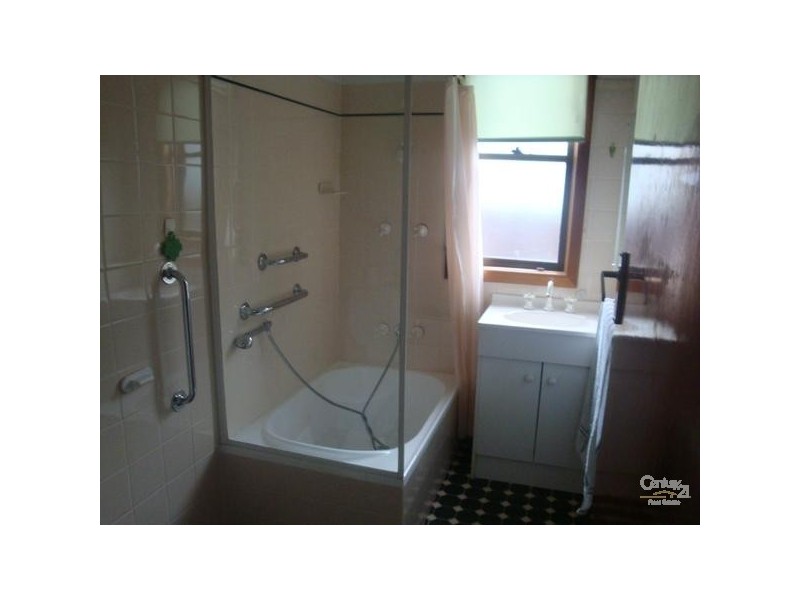 Fairfield West NSW 2165