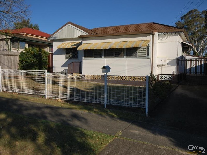 92 Denison Street, Carramar NSW 2163