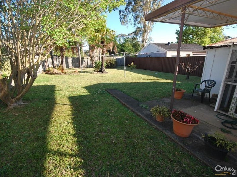 92 Denison Street, Carramar NSW 2163