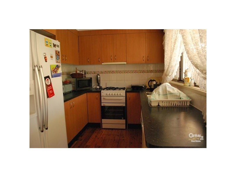 Fairfield West NSW 2165