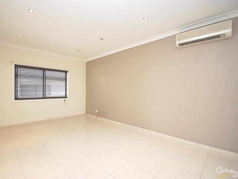 73 Belmore Street, Fairfield East NSW 2165