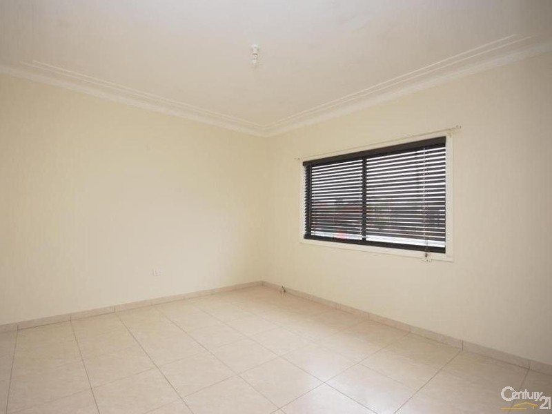 73 Belmore Street, Fairfield East NSW 2165