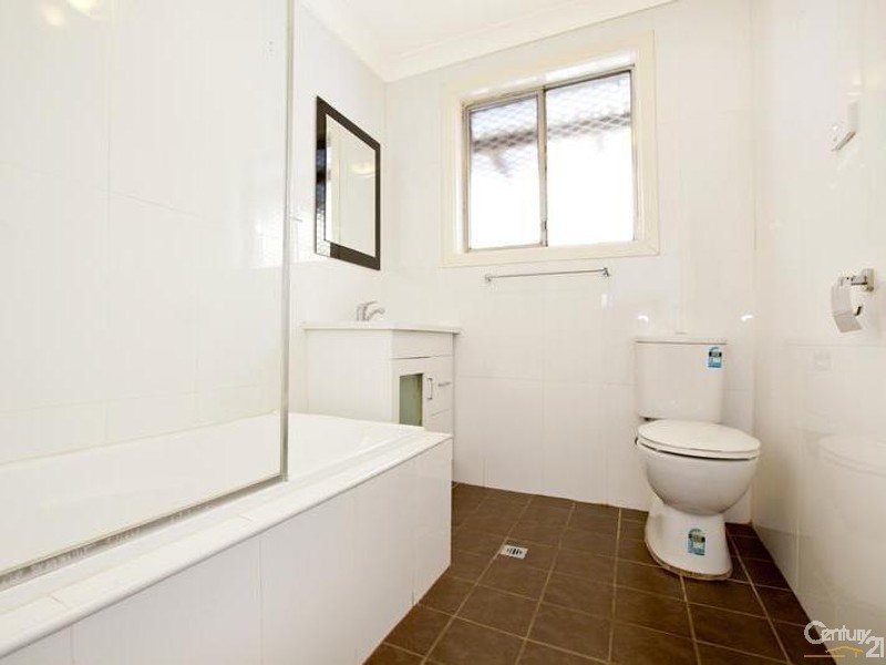 3 Coolah Place, Lansvale NSW 2166