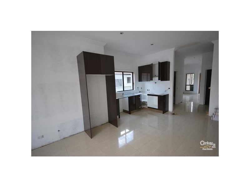 Canley Heights NSW 2166