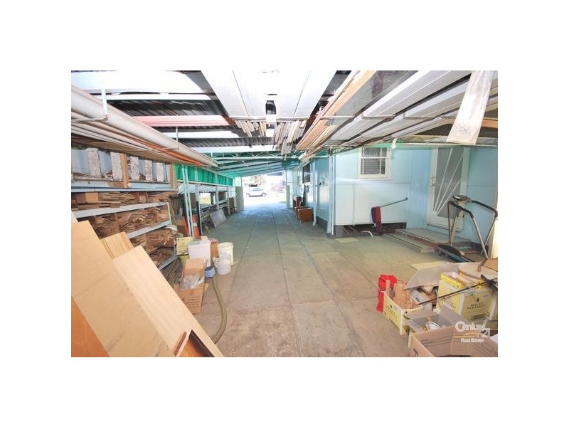 Fairfield East NSW 2165