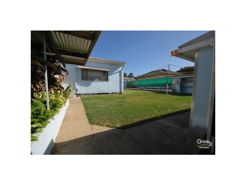 Fairfield East NSW 2165