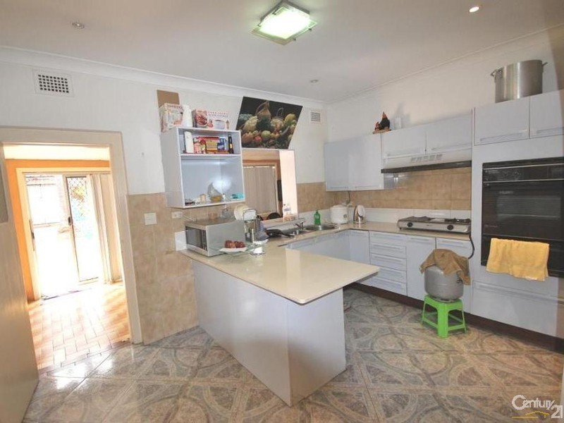 49 Hassall Street, Smithfield NSW 2164