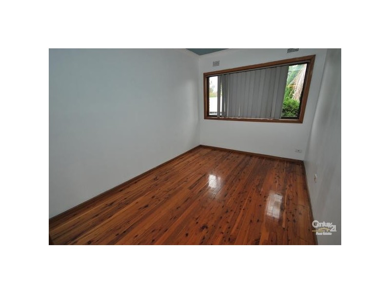 Fairfield West NSW 2165