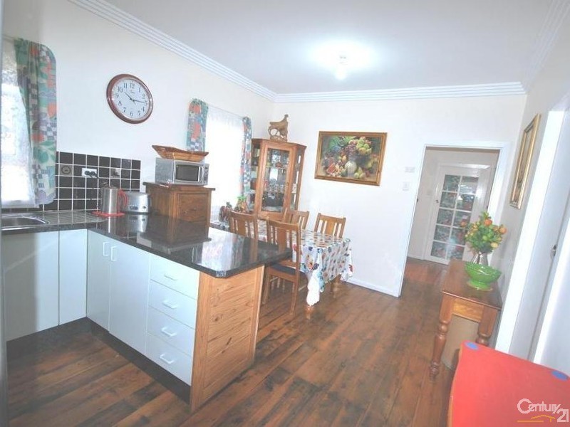 18 Hillcrest Avenue, Villawood NSW 2163