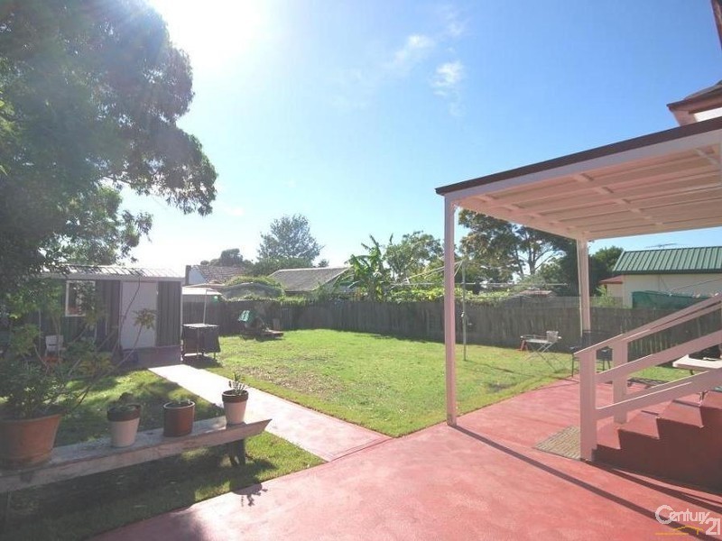 18 Hillcrest Avenue, Villawood NSW 2163