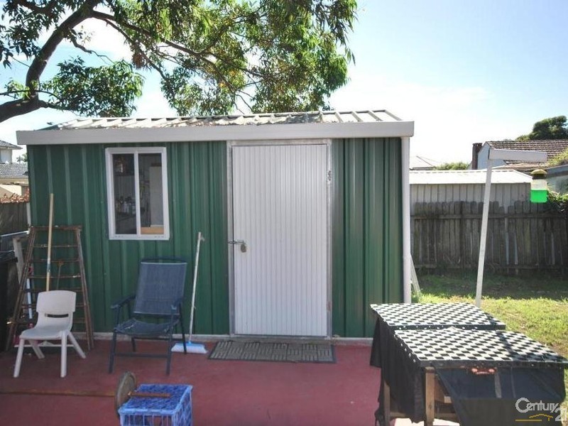 18 Hillcrest Avenue, Villawood NSW 2163