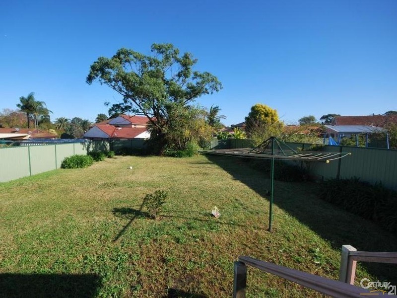 32 Robertson Road, Chester Hill NSW 2162
