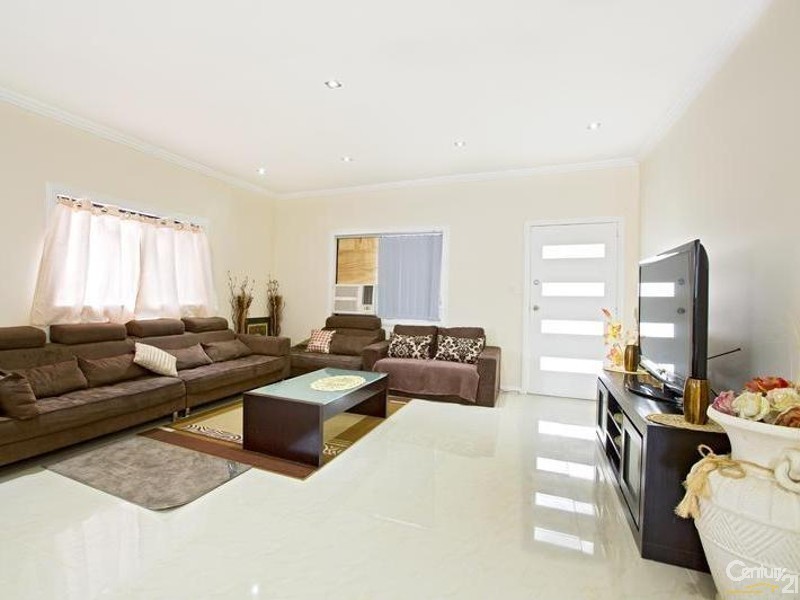 75 Belmore Street, Fairfield East NSW 2165