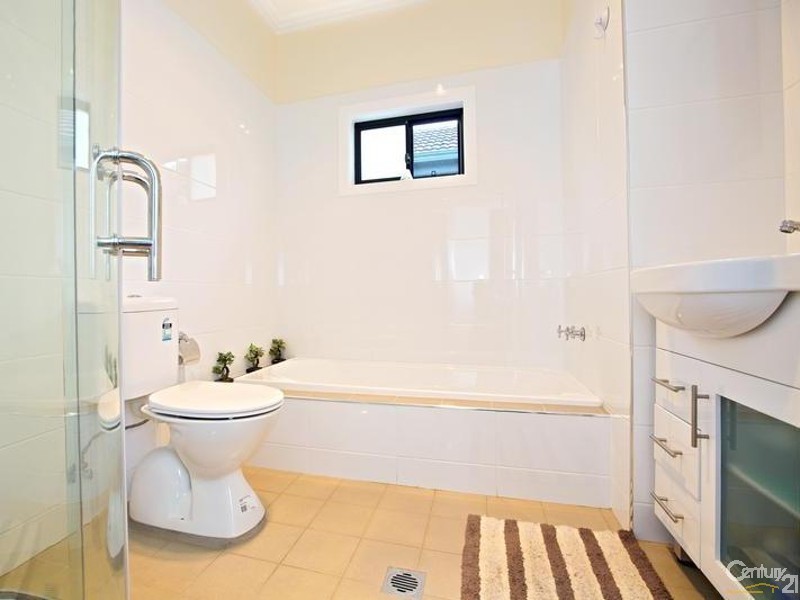 75 Belmore Street, Fairfield East NSW 2165