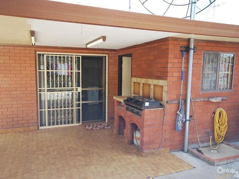 71 Bourke Street, Smithfield NSW 2164