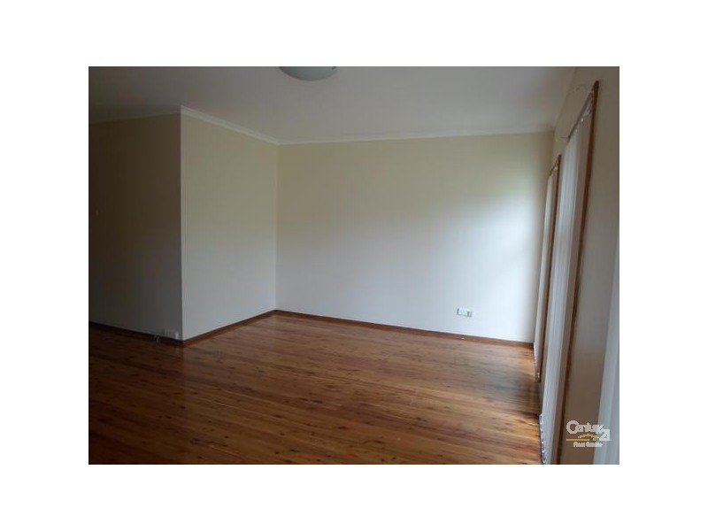 Edensor Park NSW 2176