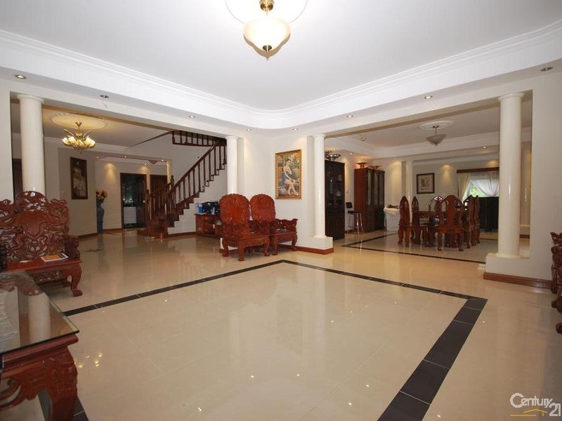 2 Sussex Street, Cabramatta NSW 2166