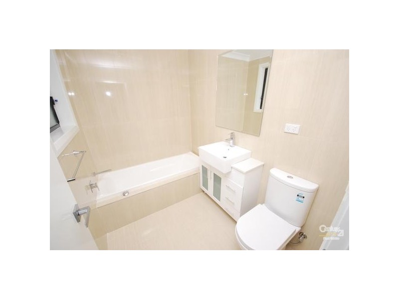 Canley Heights NSW 2166