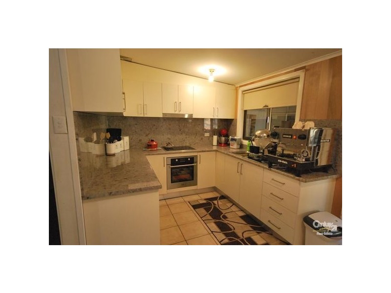 Fairfield West NSW 2165