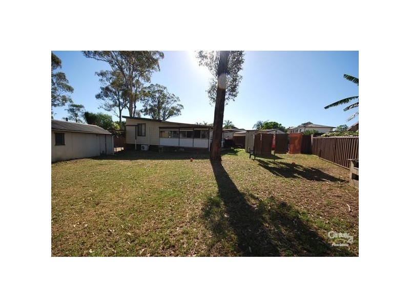 Fairfield West NSW 2165