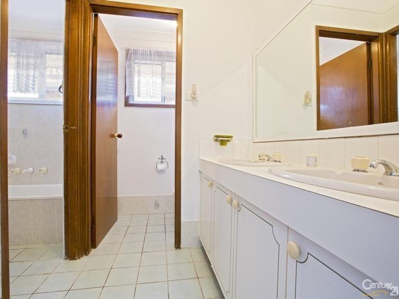 4 Gissing Street, Wetherill Park NSW 2164