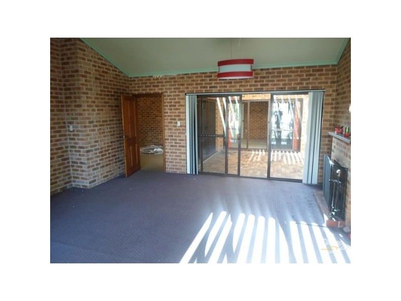 Bossley Park NSW 2176