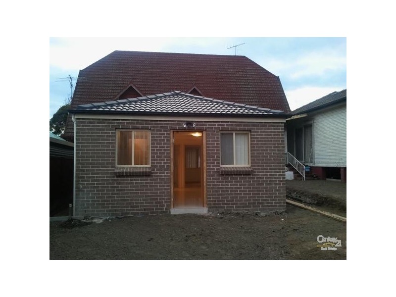 Fairfield West NSW 2165