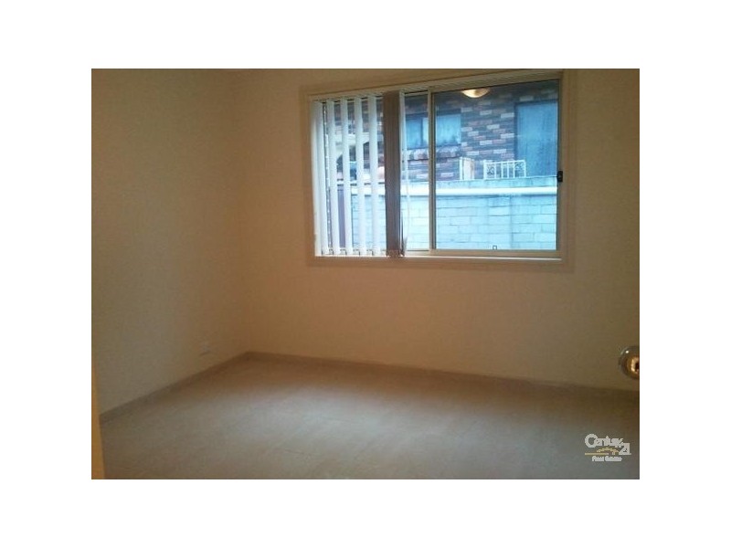 Fairfield West NSW 2165