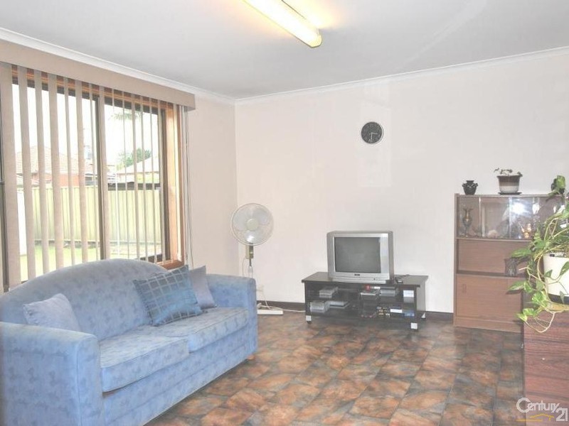 27 Bodalla Street, Fairfield Heights NSW 2165