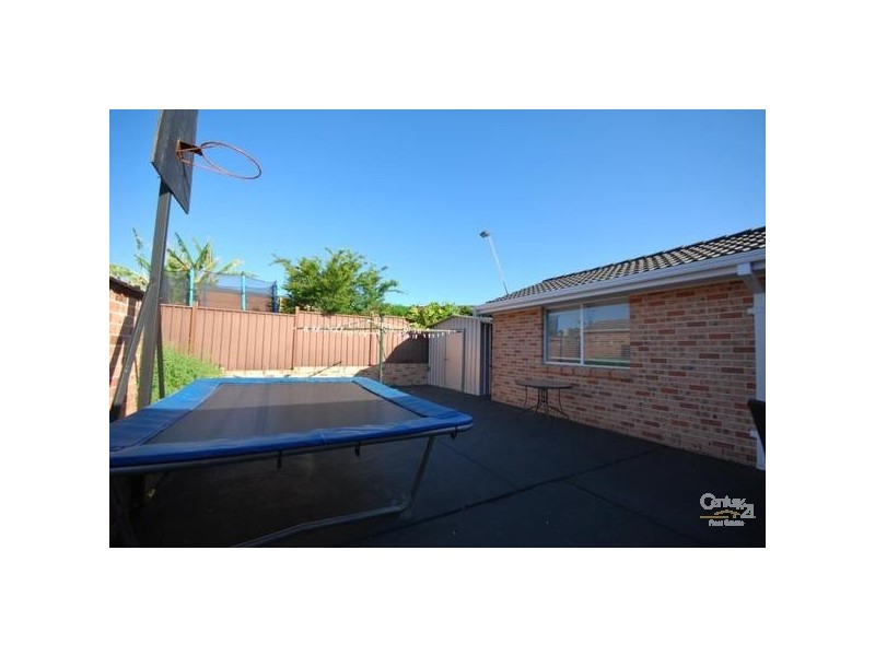 Edensor Park NSW 2176