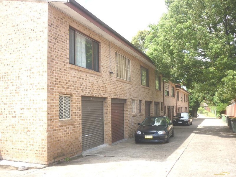 10/5 Fairlight Avenue, Fairfield NSW 2165