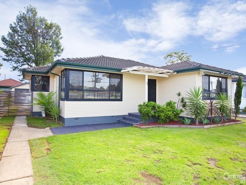 35 Kalora Avenue, Fairfield West NSW 2165