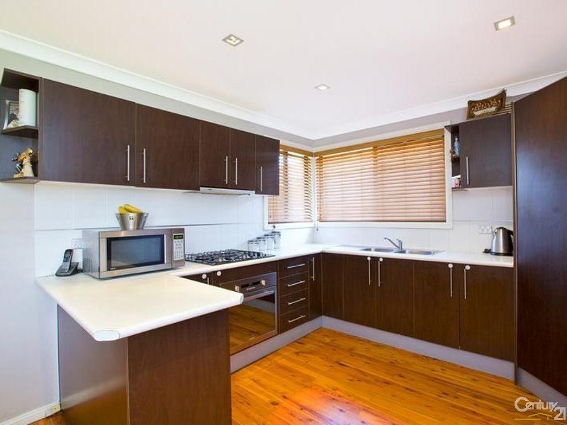 35 Kalora Avenue, Fairfield West NSW 2165