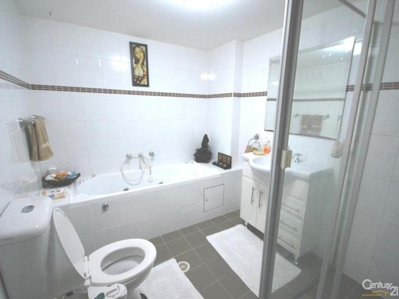 48/4 Lachlan Street, Liverpool NSW 2170