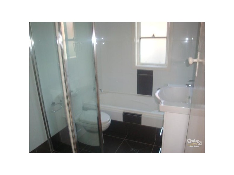 Fairfield West NSW 2165