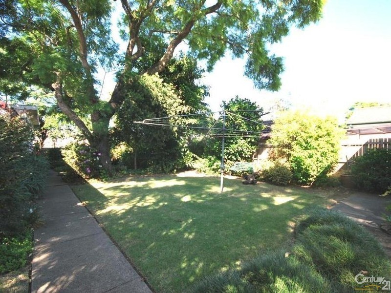 73 Station Street, Fairfield Heights NSW 2165