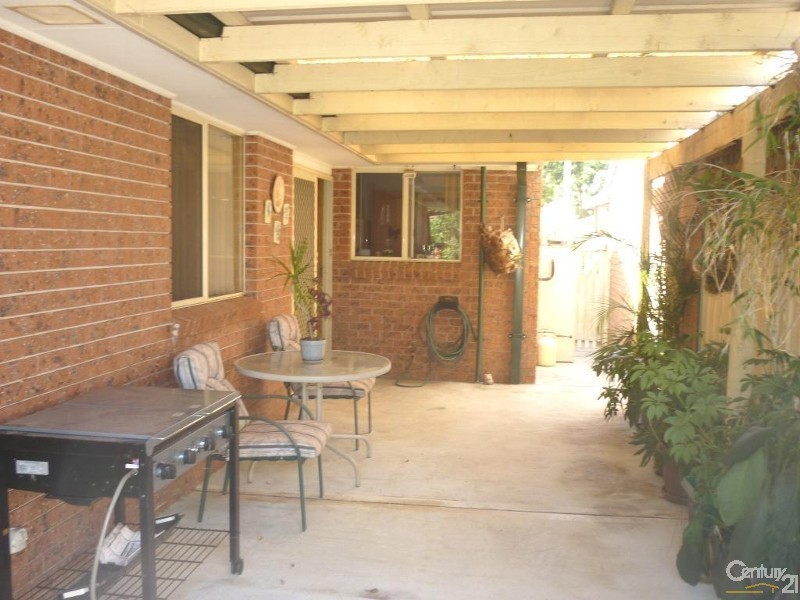 6 Tanami Close, Wakeley NSW 2176