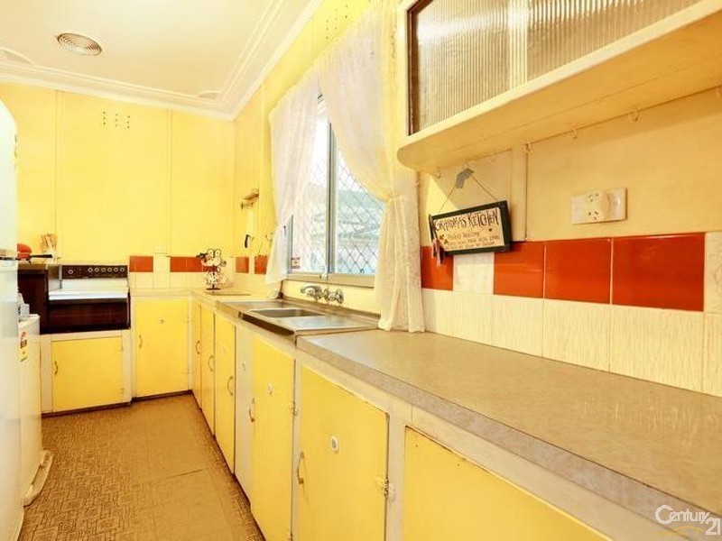 22 Polding Street, Fairfield NSW 2165