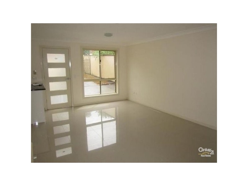 Edensor Park NSW 2176